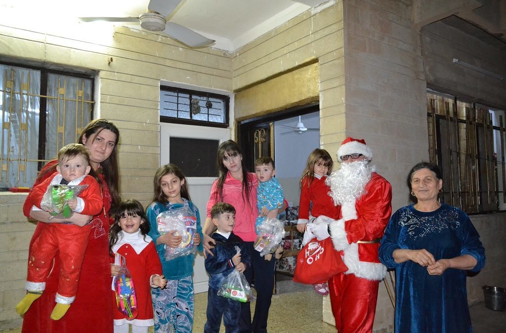 Boże narodzenie w Karakusz i Bartelli oraz wsparcie fundacji Orla Straż dla miejscowego szpitala